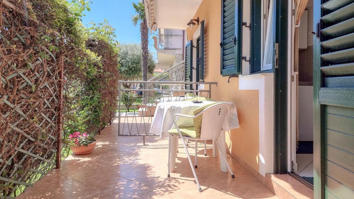 Alma One Apartment Novigrad  Ngoại thất bức ảnh